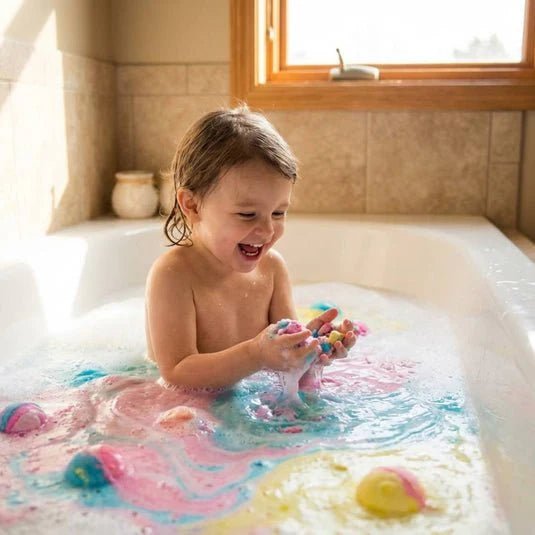 Showery® Happy Splash Bath Bomb Set (12 Pack)7Showery UK